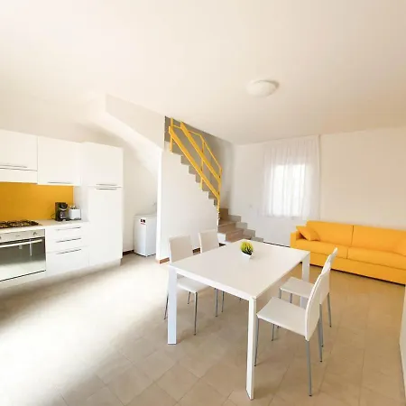 Le Naiadi Apartment *